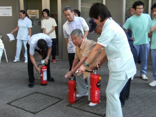 2010消防訓練04